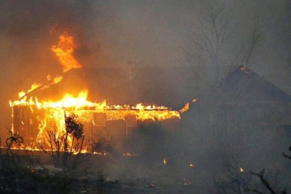 Arizona homeowner dropped by insurance company over wildfire risk