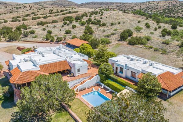 Arizona’s historic Rail X Ranch, including private lake, for sale with price tag of nearly $30M